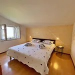 With Parking Space Silo, Krk - 18757 سيلو